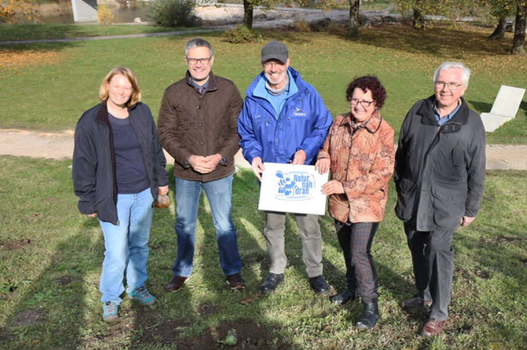 Pflanzaktion mit prominenter Unterstützung in Sigmaringen.